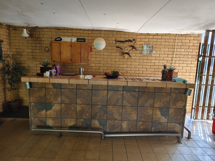 To Let 3 Bedroom Property for Rent in Uitsig Free State